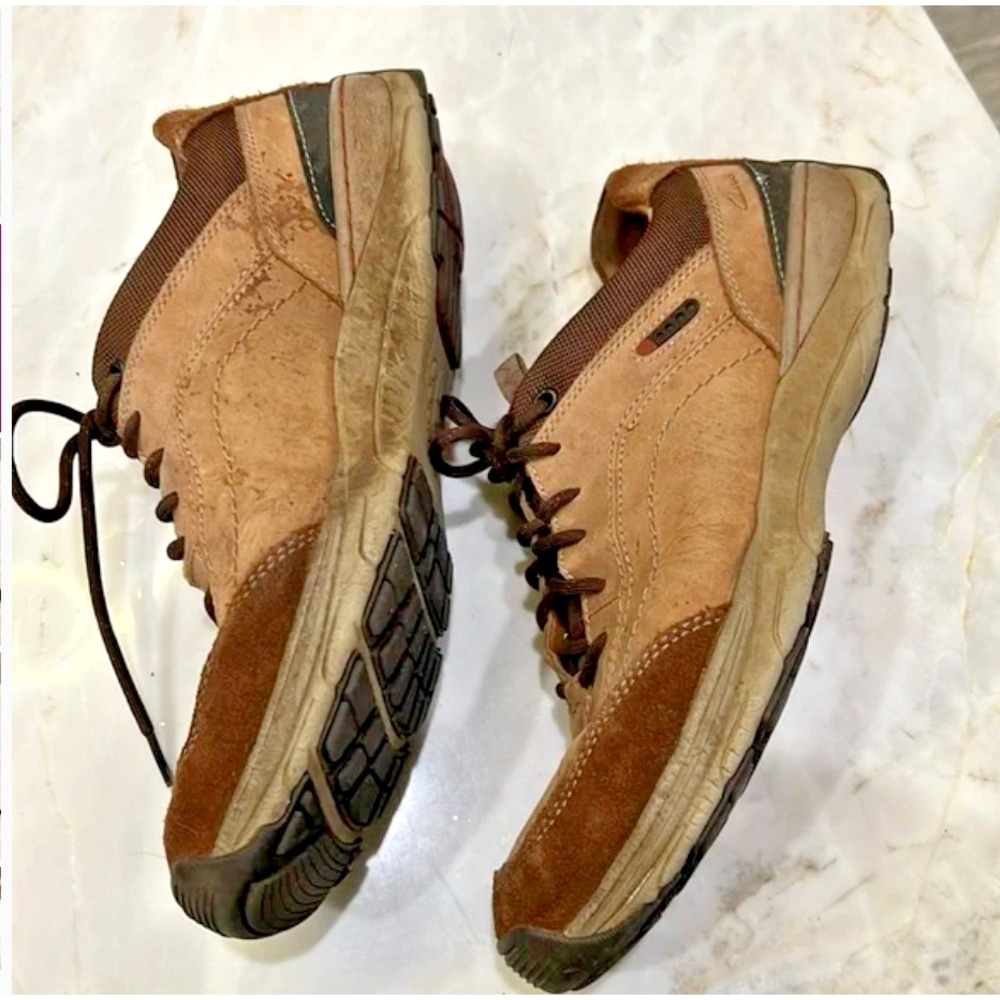 Clark's Shoes Mens Active Air Vent Suede Comfort Soles Walking Shoes